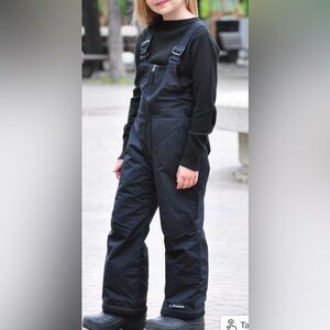 Kid’s snow skiing bibs - Size Small